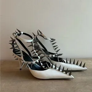 小物 Balenciaga 23spring spike Balenciaga Force Spike Earrings | Neiman Marcus